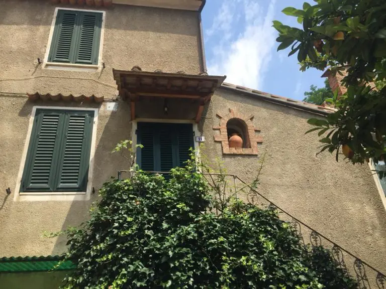 Casa di Rita, ingresso, albergo diffuso ospiti del borgo