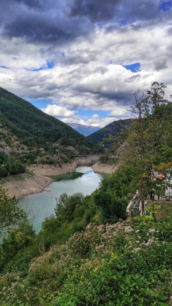 Lago di Vagli Alpi Apuane