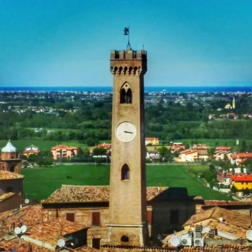 Santarcangelodi Romagna, campanile e paesaggio