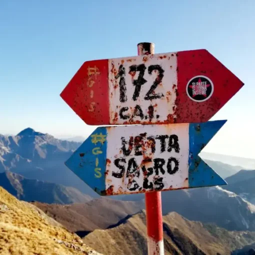 Trekking Carrara, indicazioni per la vetta del Monte Sagro