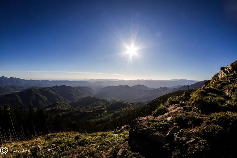 Monte Giogo, spettacolare vista dalla base, foto Gianni Bedini