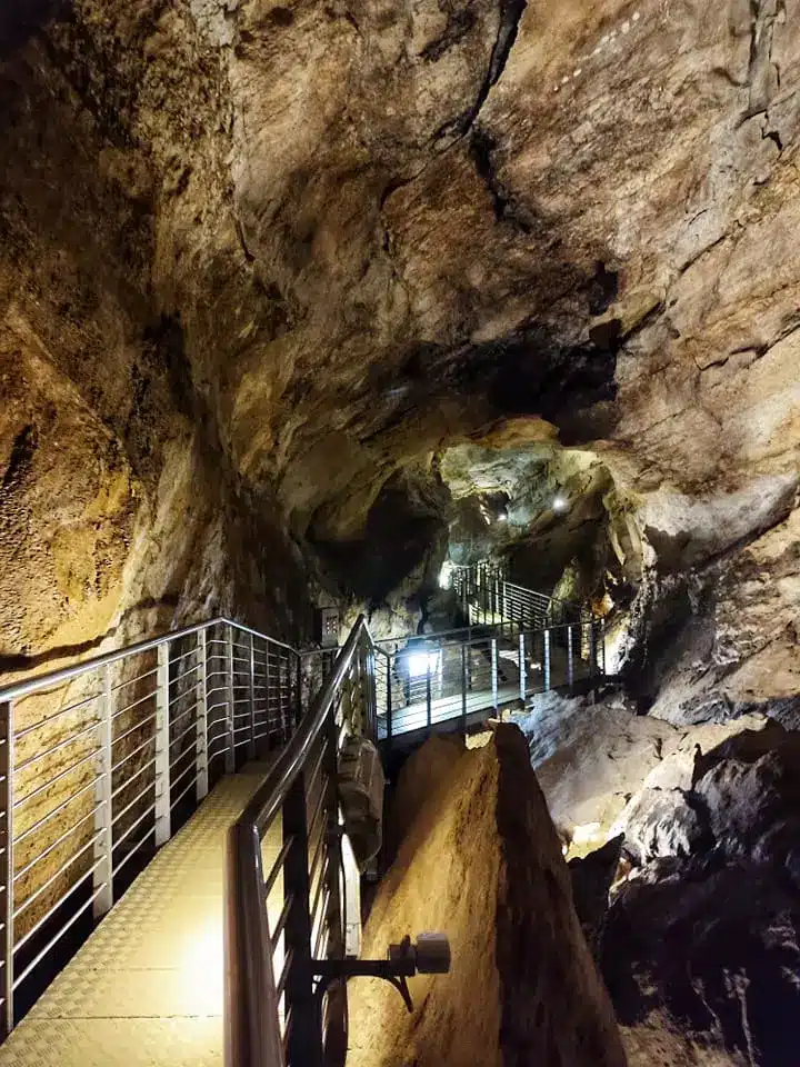 Antro del Corchia Galleria degli Inglesi