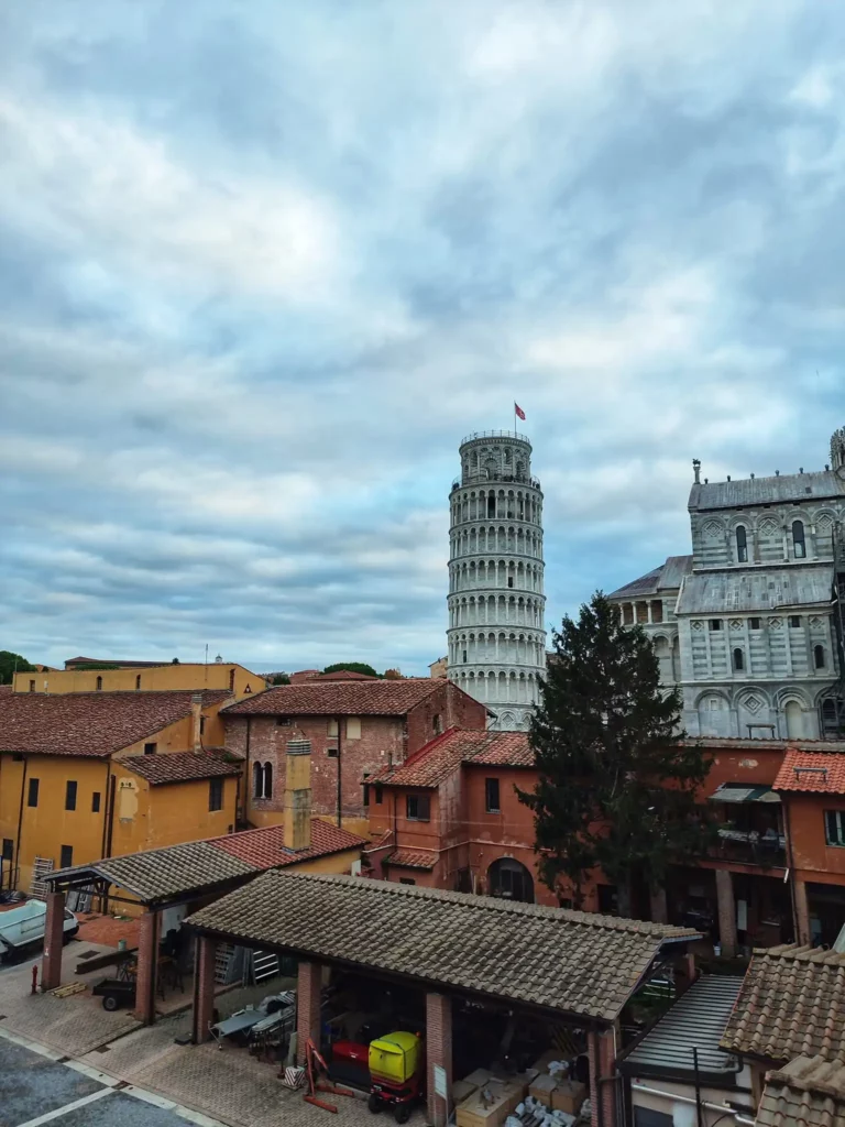 Altro scorcio della Torre