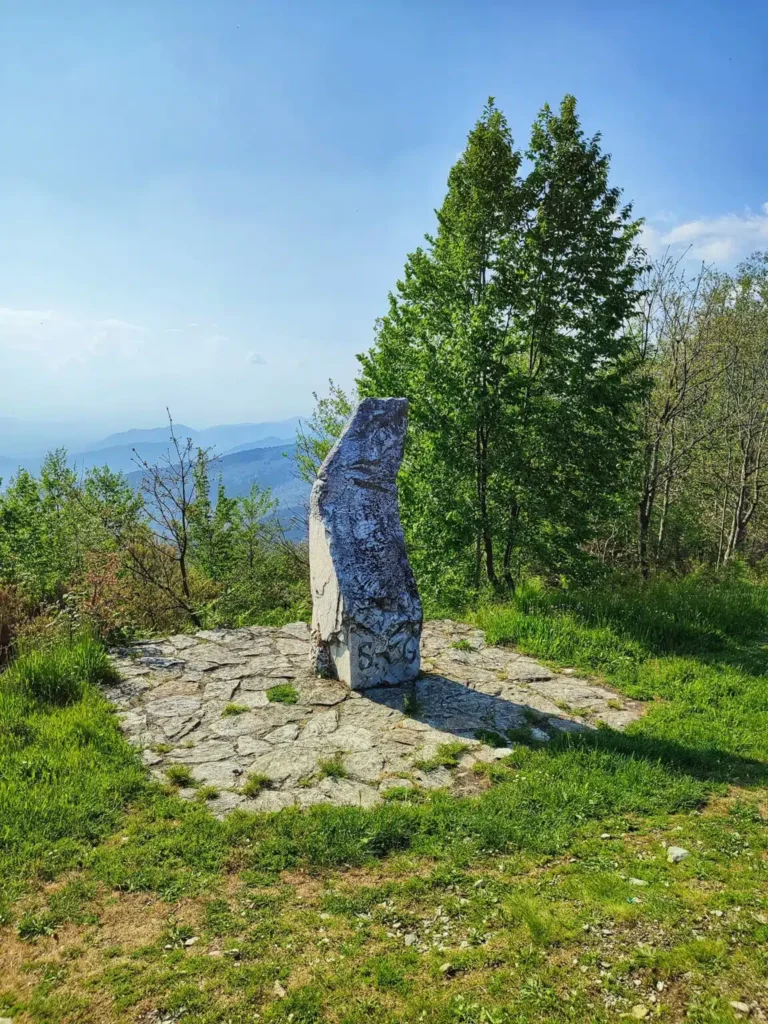Ceppo marmoreo a Sella Nord